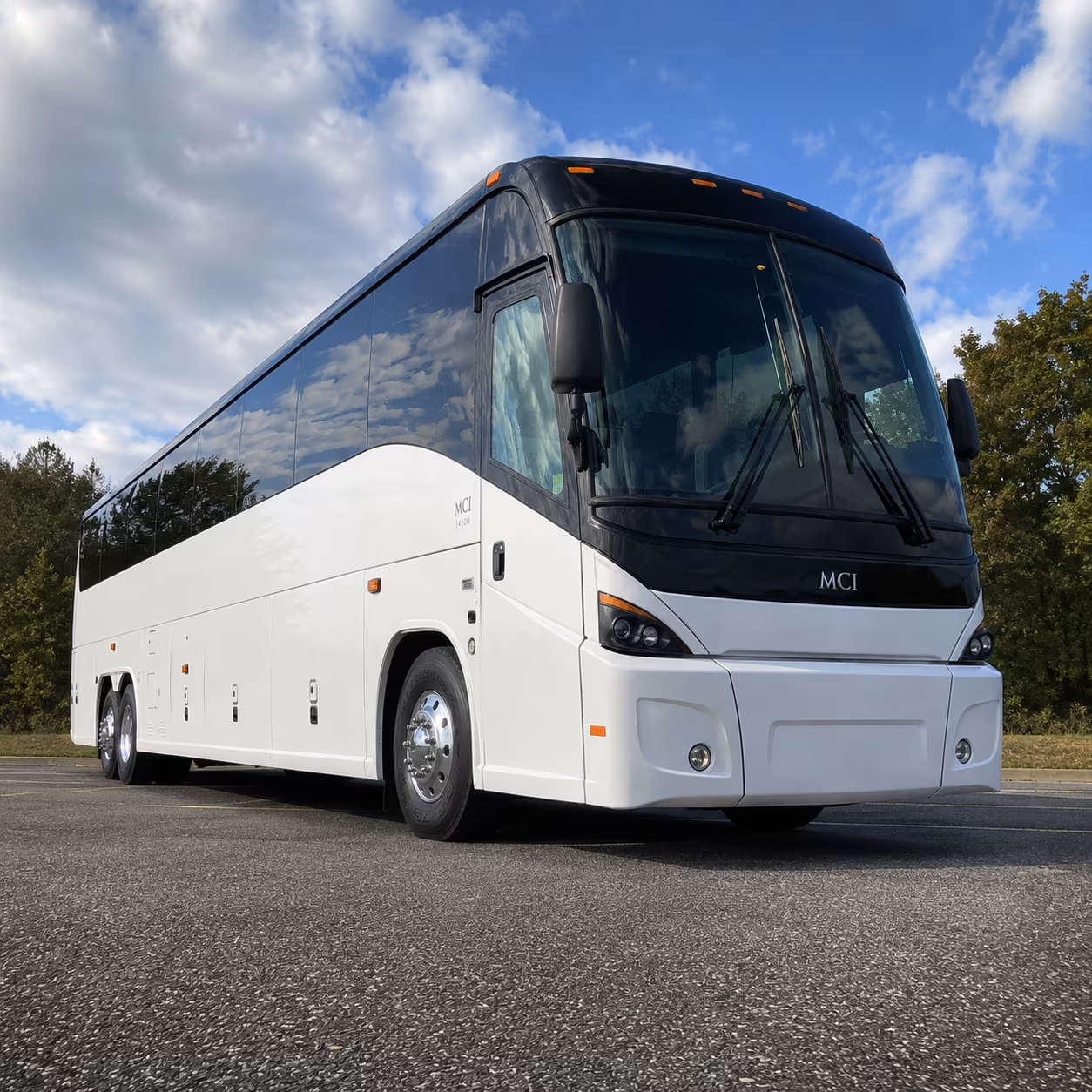 choose between lincoln airport and omaha eppley airfield for your group