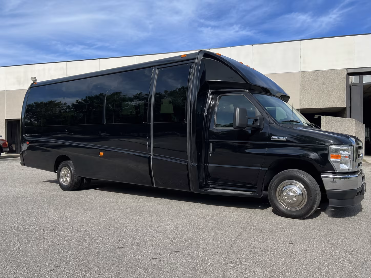lincoln airport transportation