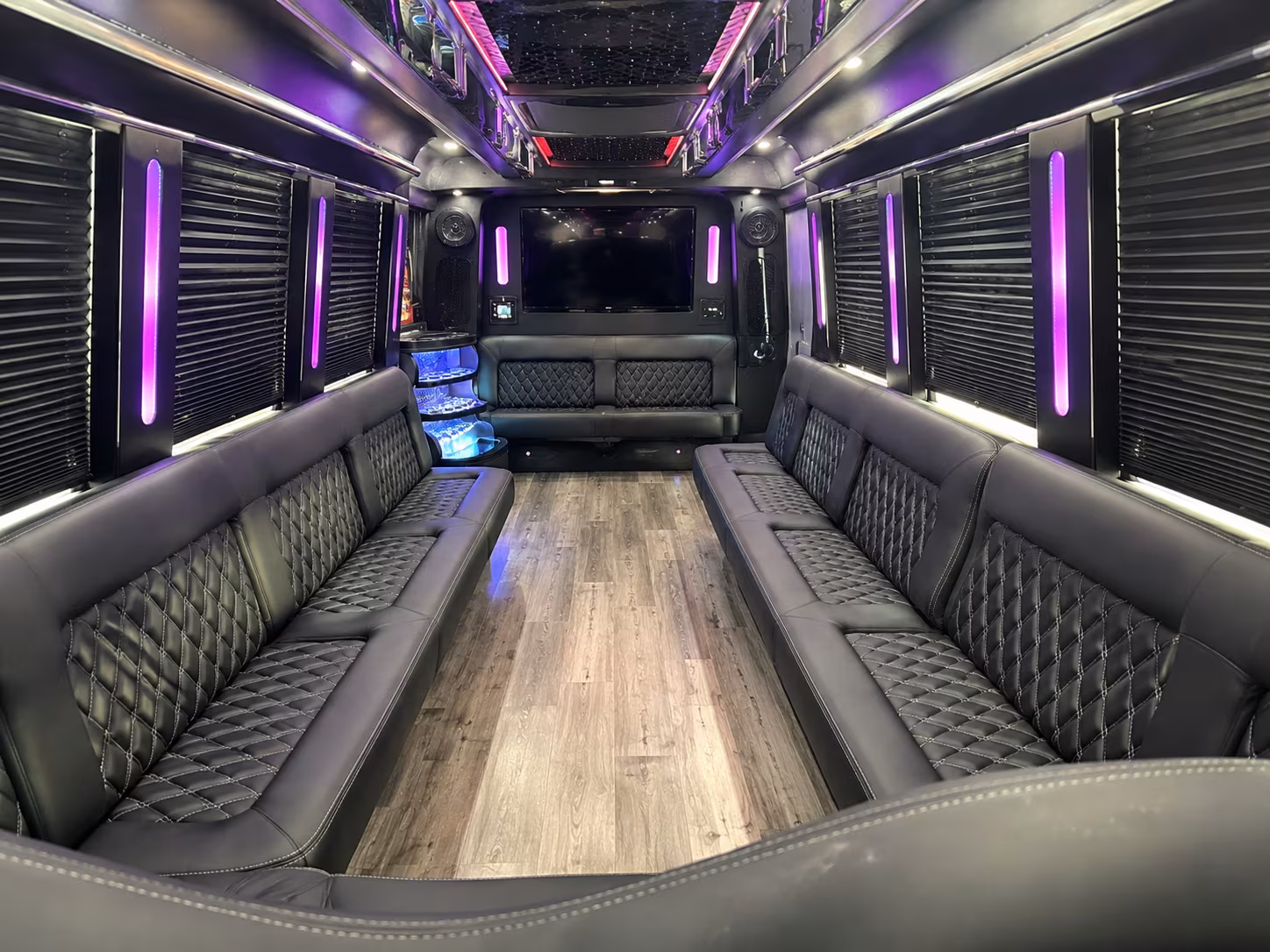 lincoln bachelor bachelorette party bus rental
