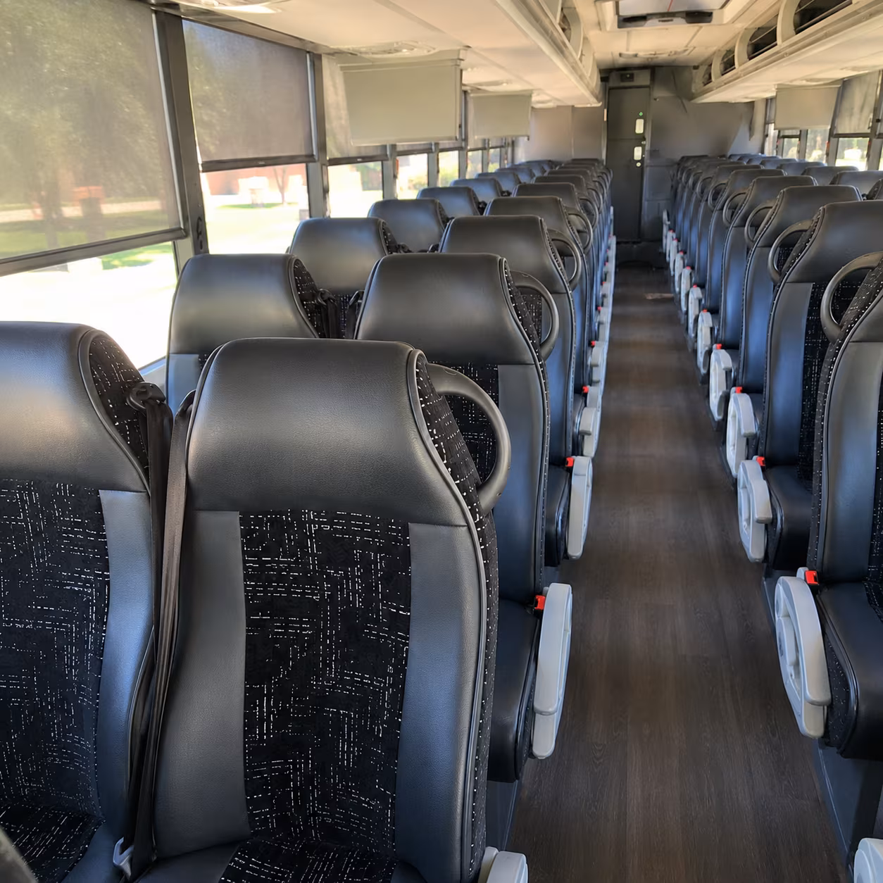 lincoln charter bus interior