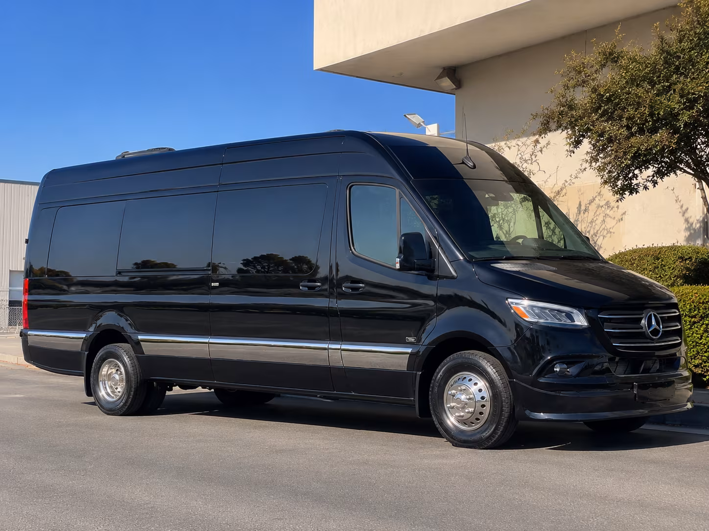 lincoln concert transportation onboard seating