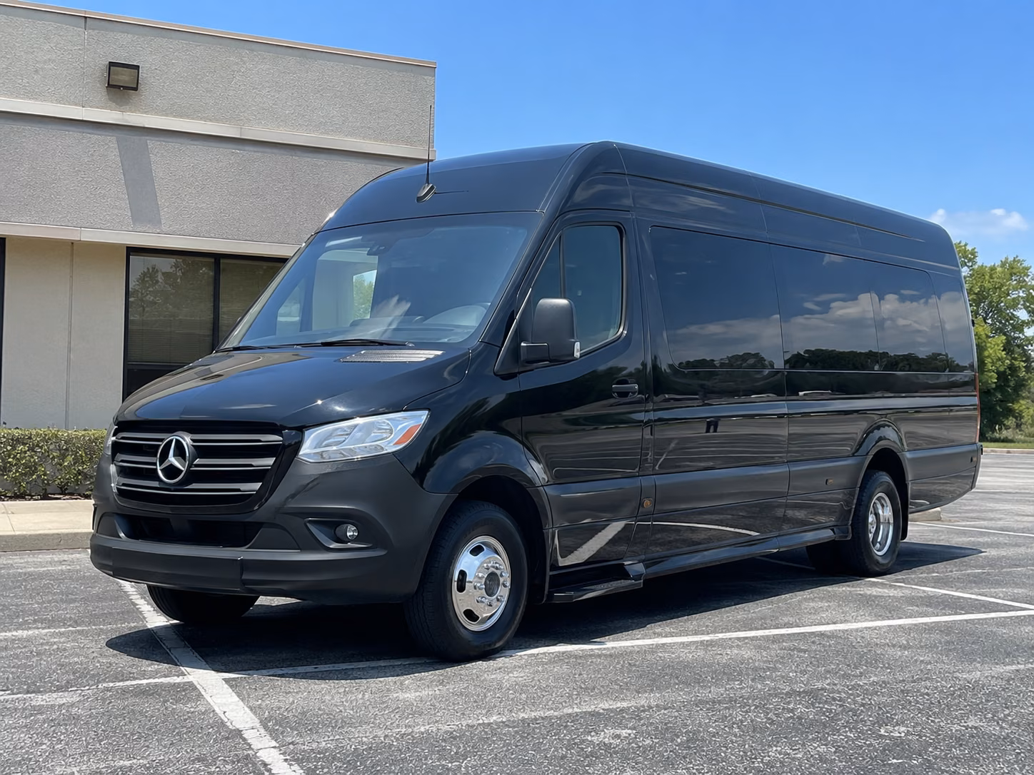 lincoln employee transportation onboard seating
