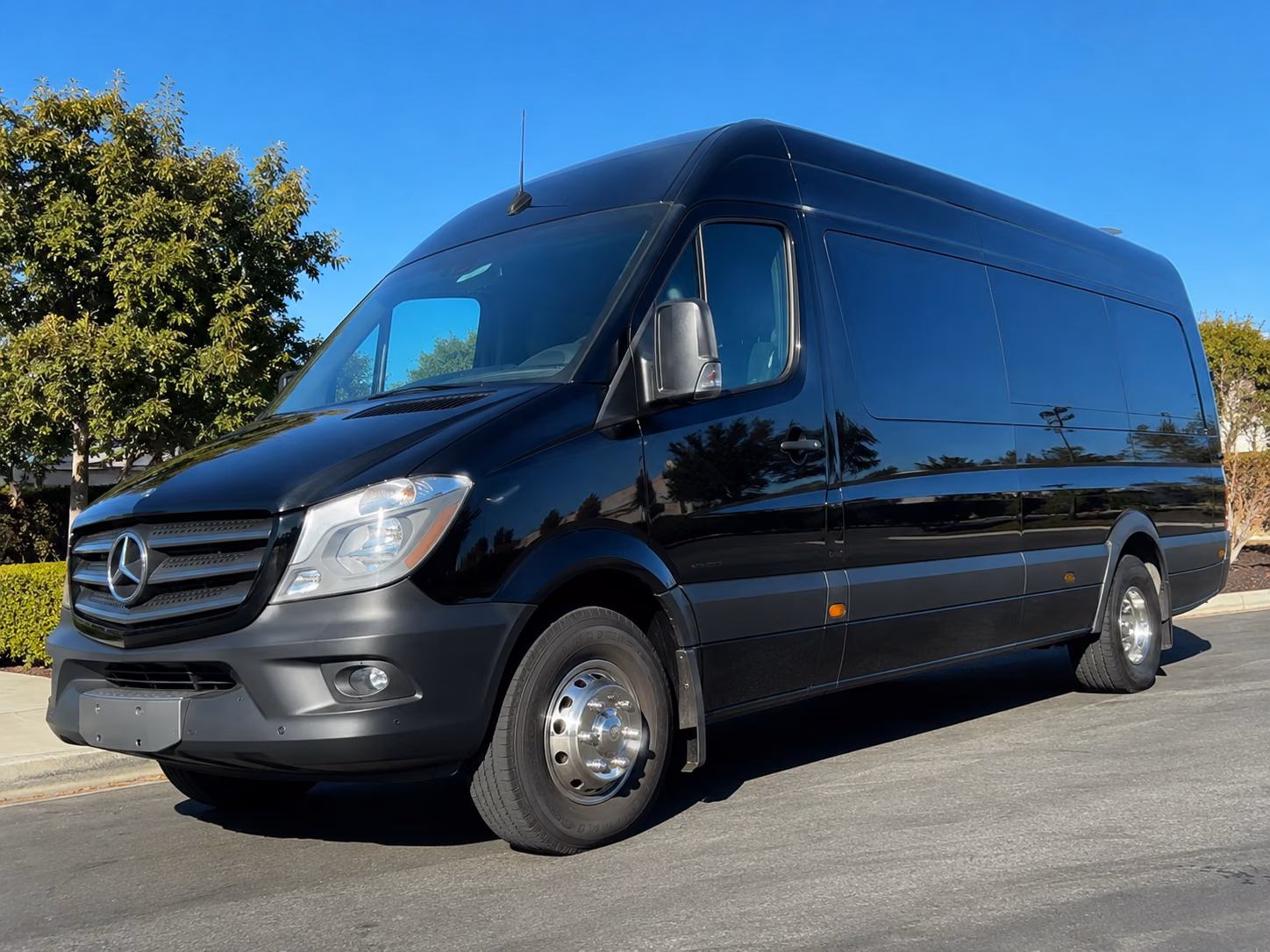 lincoln school event transportation onboard seating