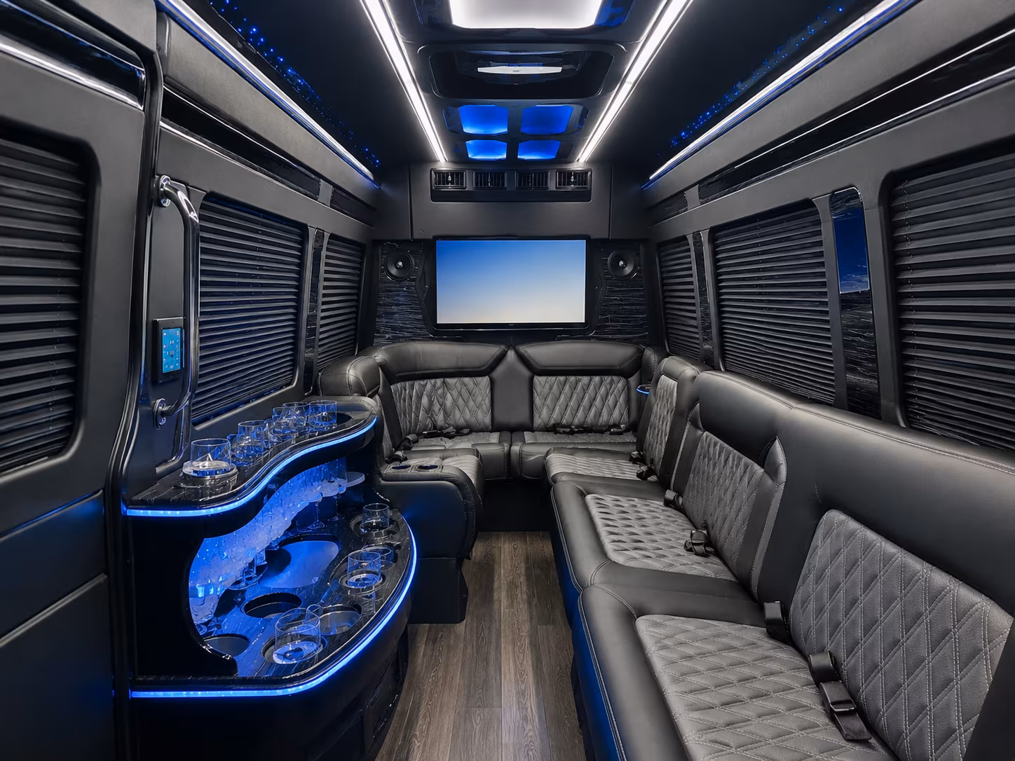 lincolncoachbuscompany com makes finding wedding transportation in lincoln easy even on husker saturdays